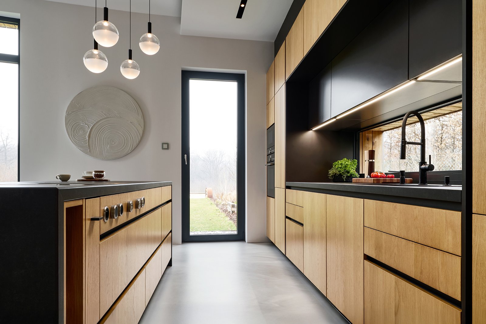 TOM1977-kopie-2-1 (1)