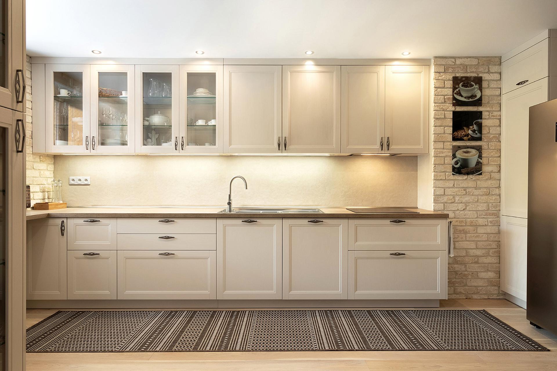 csm_hanak-nabytek-kosice-rustikalni-kuchyn__1__fb1abca2d2