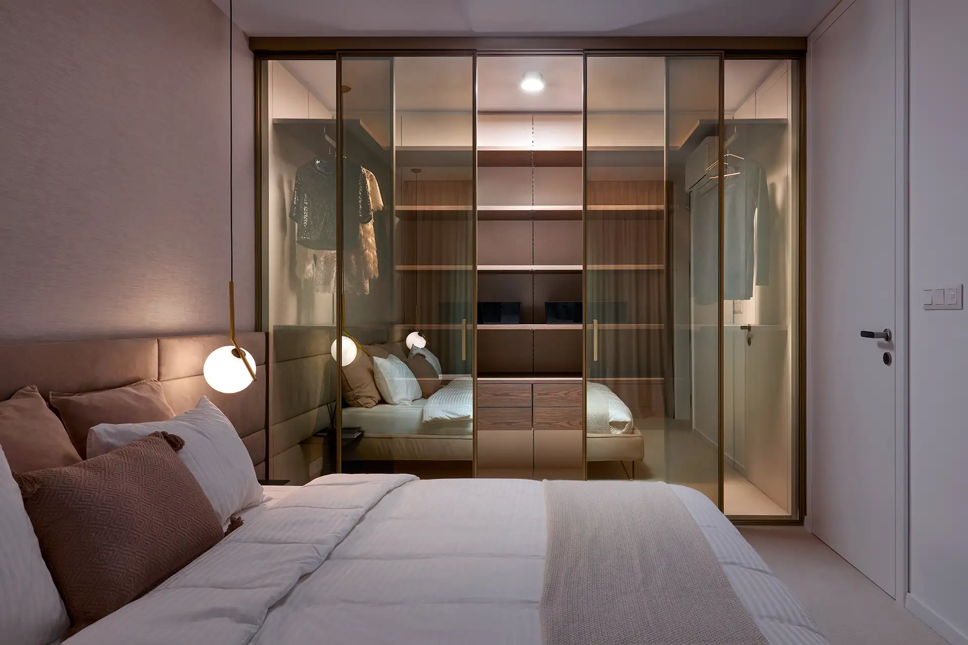 custom cabinets for kitchens, bathrooms, offices